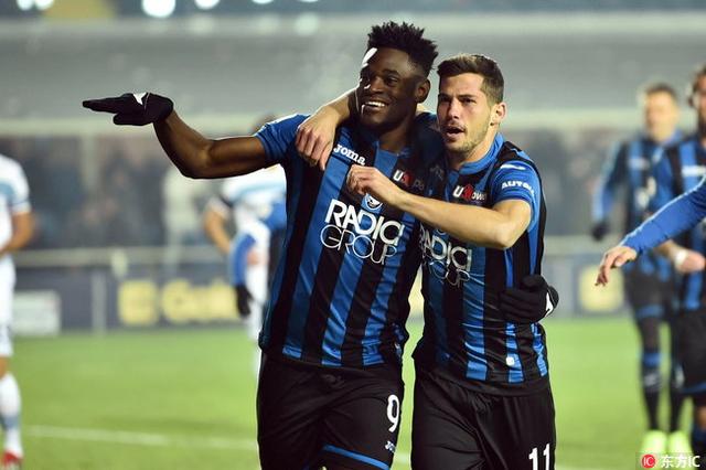  米兰双雄争夺德甲锋霸进入倒计时  