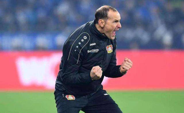  柏林赫塔进攻端全面开花，德甲中游球队寻求突破